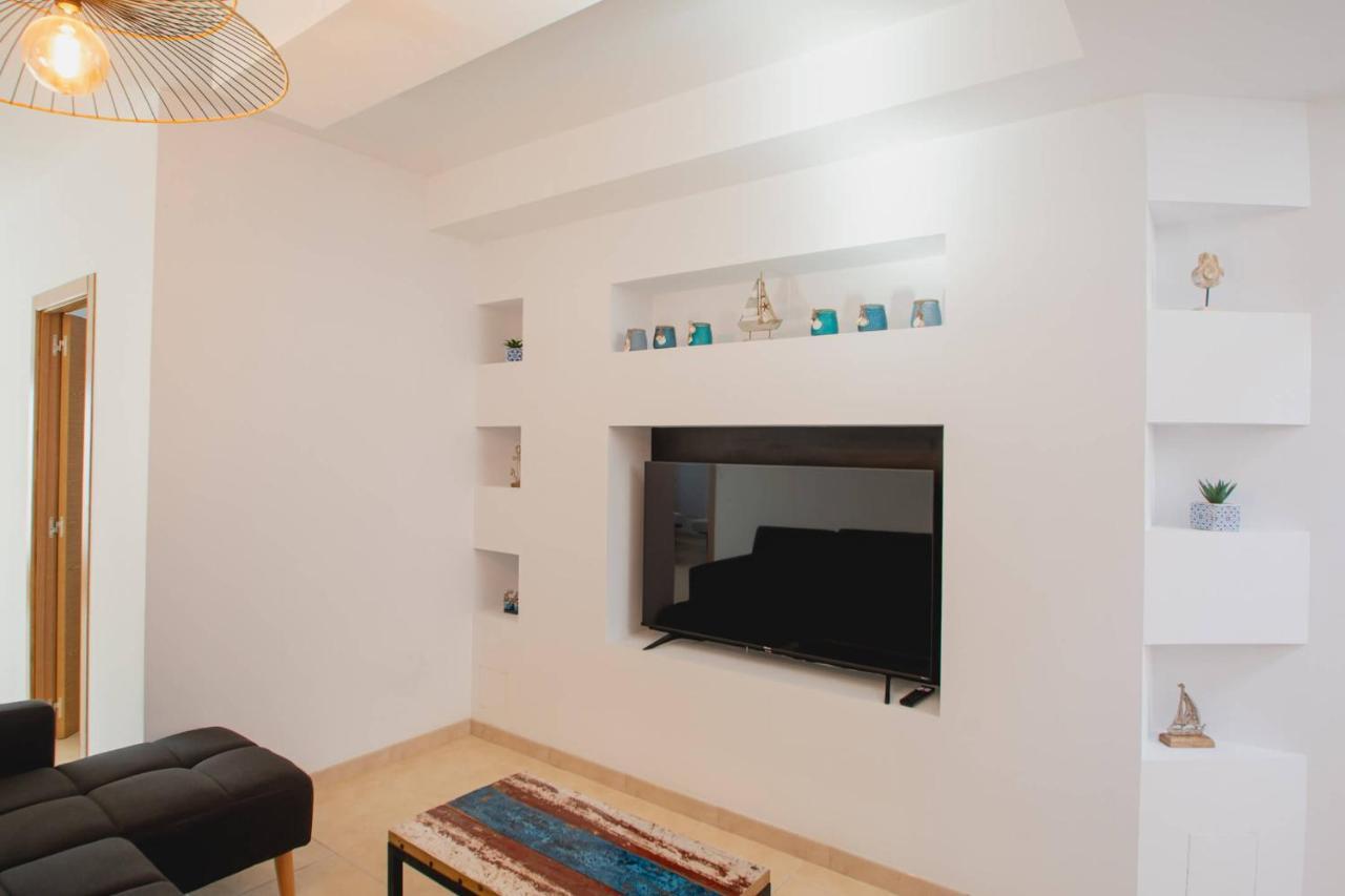 Stylish 6 Bedroom Villa Princesa - Hot Tub - Heated Pool - Near Beach & Waterparks Playa Blanca  Exteriér fotografie