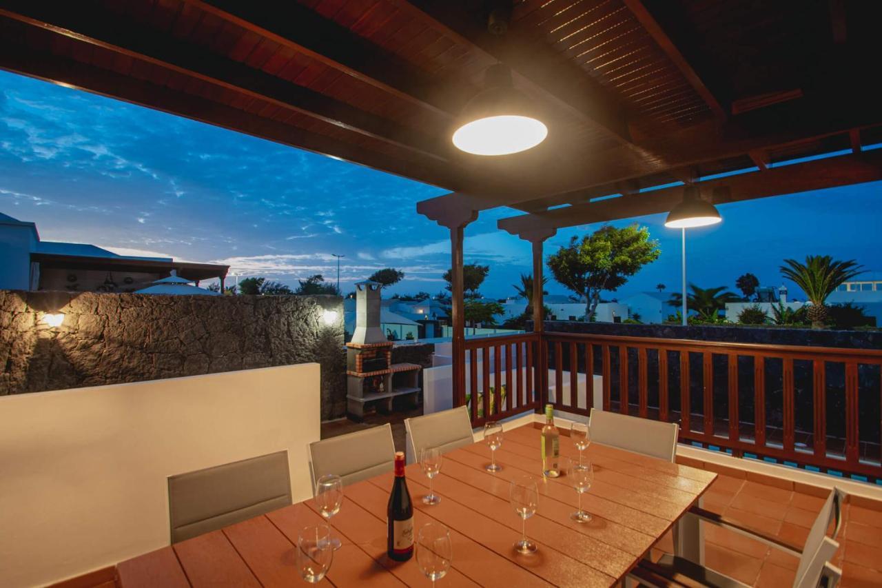 Stylish 6 Bedroom Villa Princesa - Hot Tub - Heated Pool - Near Beach & Waterparks Playa Blanca  Exteriér fotografie
