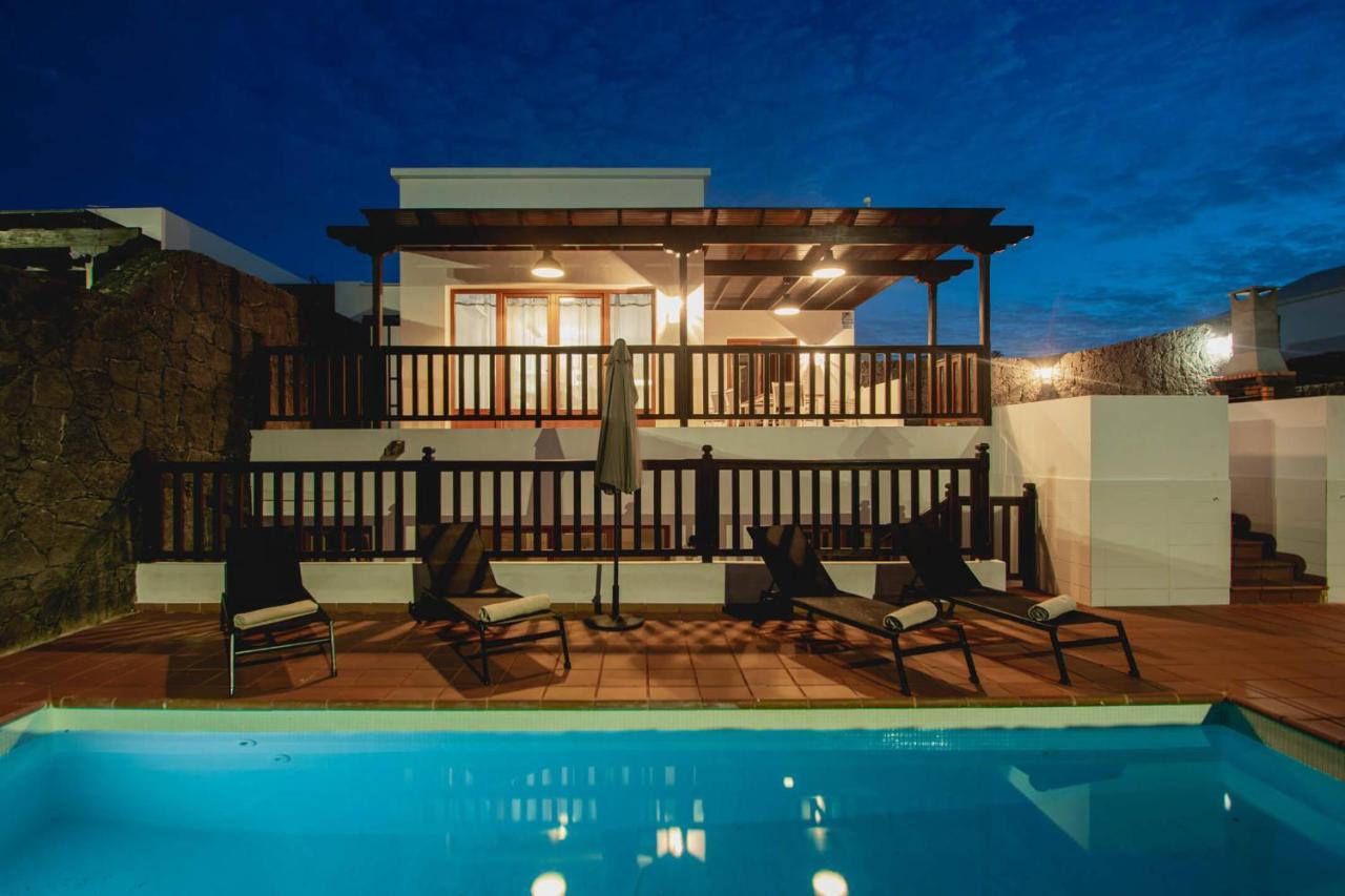 Stylish 6 Bedroom Villa Princesa - Hot Tub - Heated Pool - Near Beach & Waterparks Playa Blanca  Exteriér fotografie