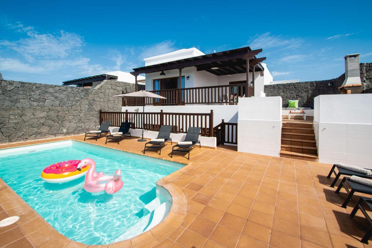 Stylish 6 Bedroom Villa Princesa - Hot Tub - Heated Pool - Near Beach & Waterparks Playa Blanca  Exteriér fotografie